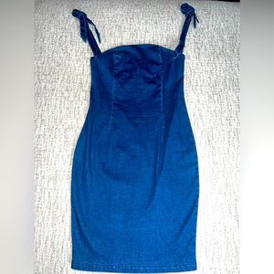 Naked wardrobe dress